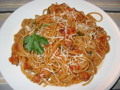 Bolognese Spaghetti alla Carbonara - Closet Cooking