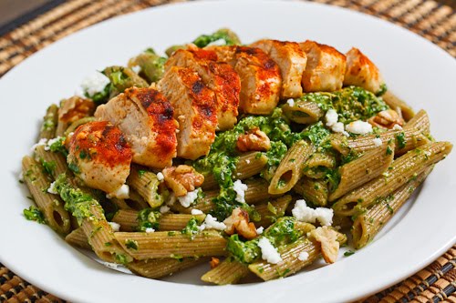 Spinach Pesto Pasta with Paprika Grilled Chicken - Closet Cooking