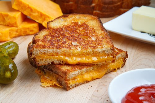 How to Achieve the Perfect Grilled Cheese Sandwich — Cooking with Anadi
