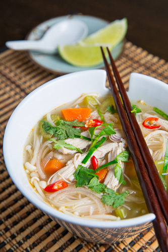 Tom Yum Gai (Thai Hot and Sour Chicken Soup) - Closet Cooking