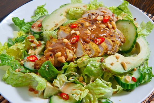 Chicken Satay Salad in Spicy Peanut Dressing