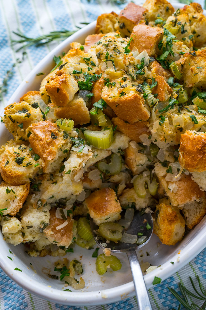Traditional Stuffing - Closet Cooking