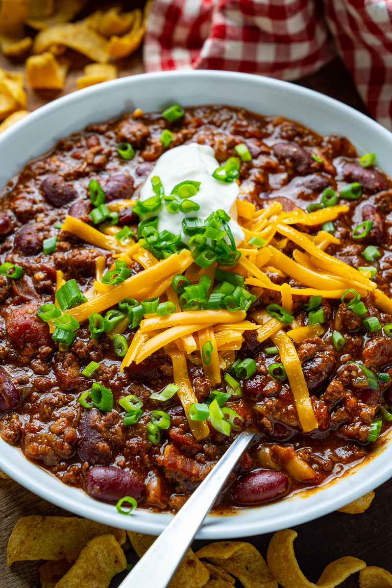Easy Beef and Bean Chili - Closet Cooking
