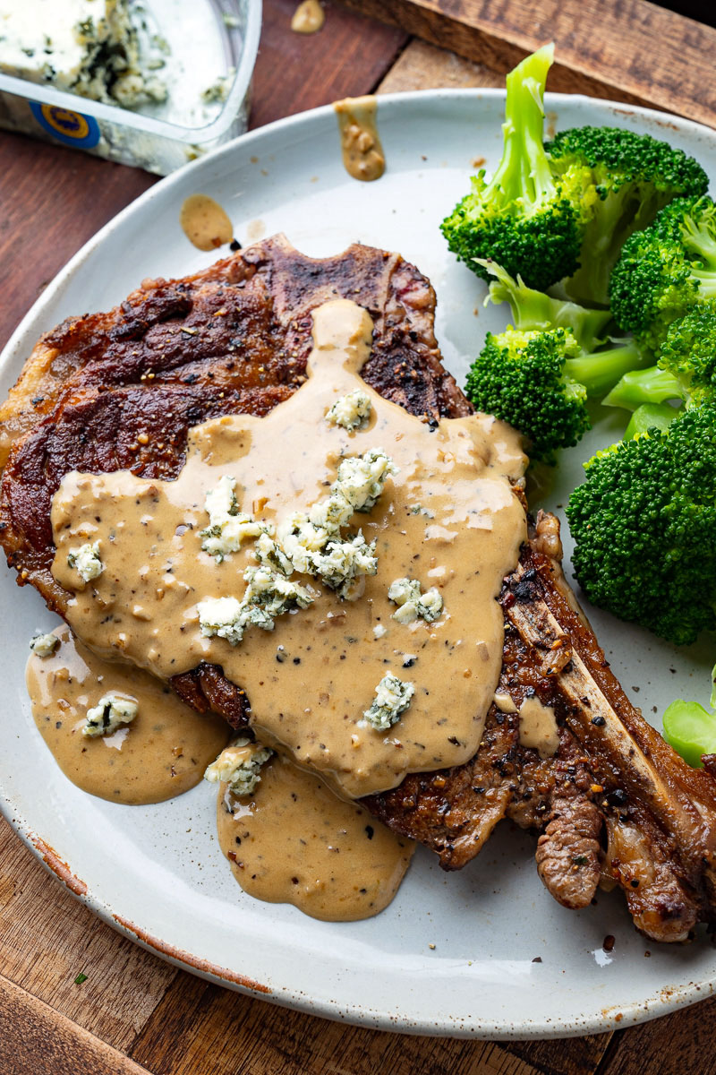 Pan-Seared Ribeye Steak with Blue Cheese Butter Recipe - Kitchen Swagger